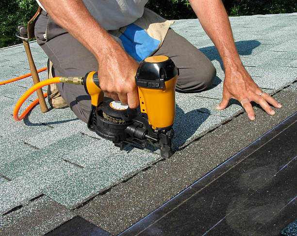 Best Shingle Roofing Installation  in Kennewick, WA
