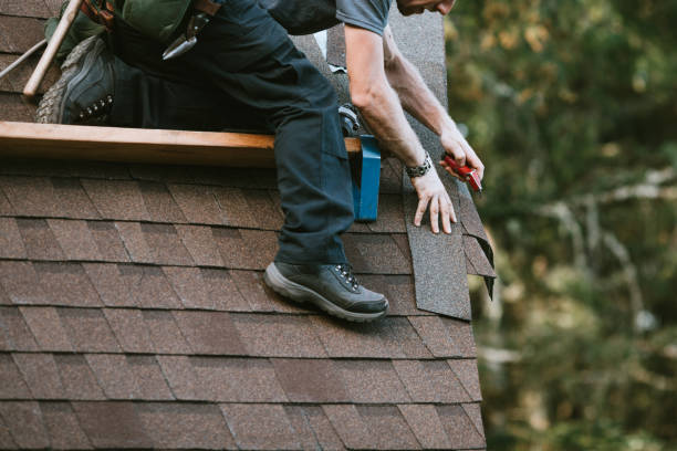 Best Roof Maintenance Services  in Kennewick, WA